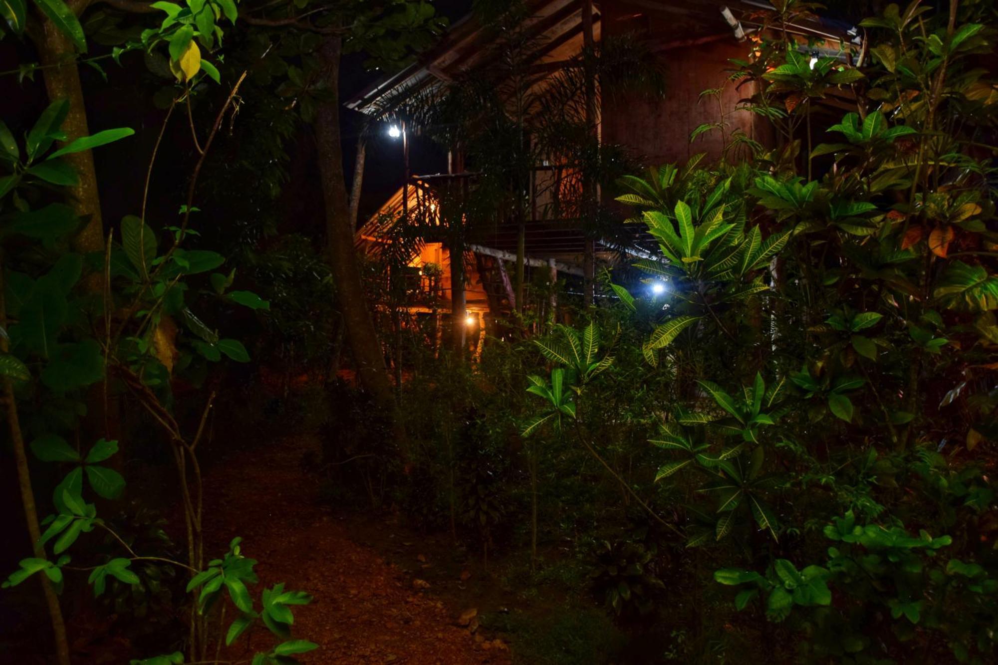 Akash Treehouse Apartment Sigiriya Exterior photo
